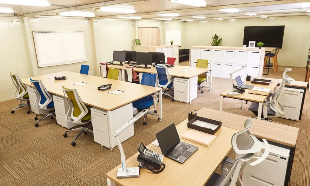 フリーアドレスを導入すべき企業の特徴とは?